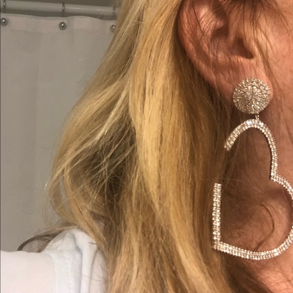 Open heart rhinestone earrings - Picture 4 of 6